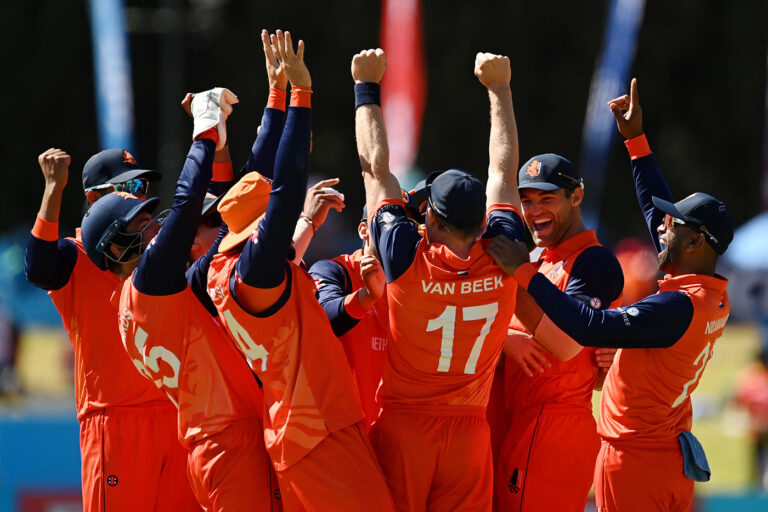 Betting on Player Dismissals Using Your Online Cricket ID
